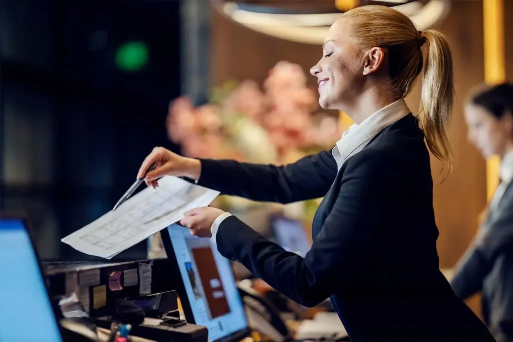 What Recruiters Look for in Hospitality Staff in UAE (2026 Hiring Guide)